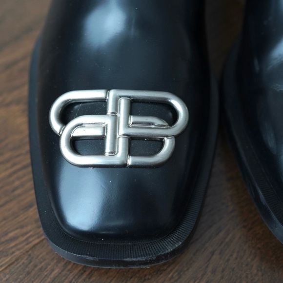 Balenciaga boots - Picture 2 of 16